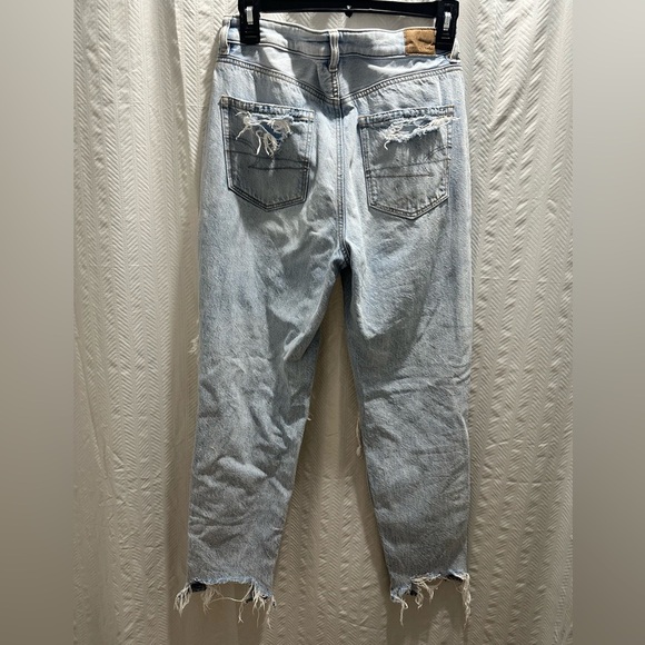 American Eagle Blue Mom Jeans with Distressed Details - Picture 4 of 7